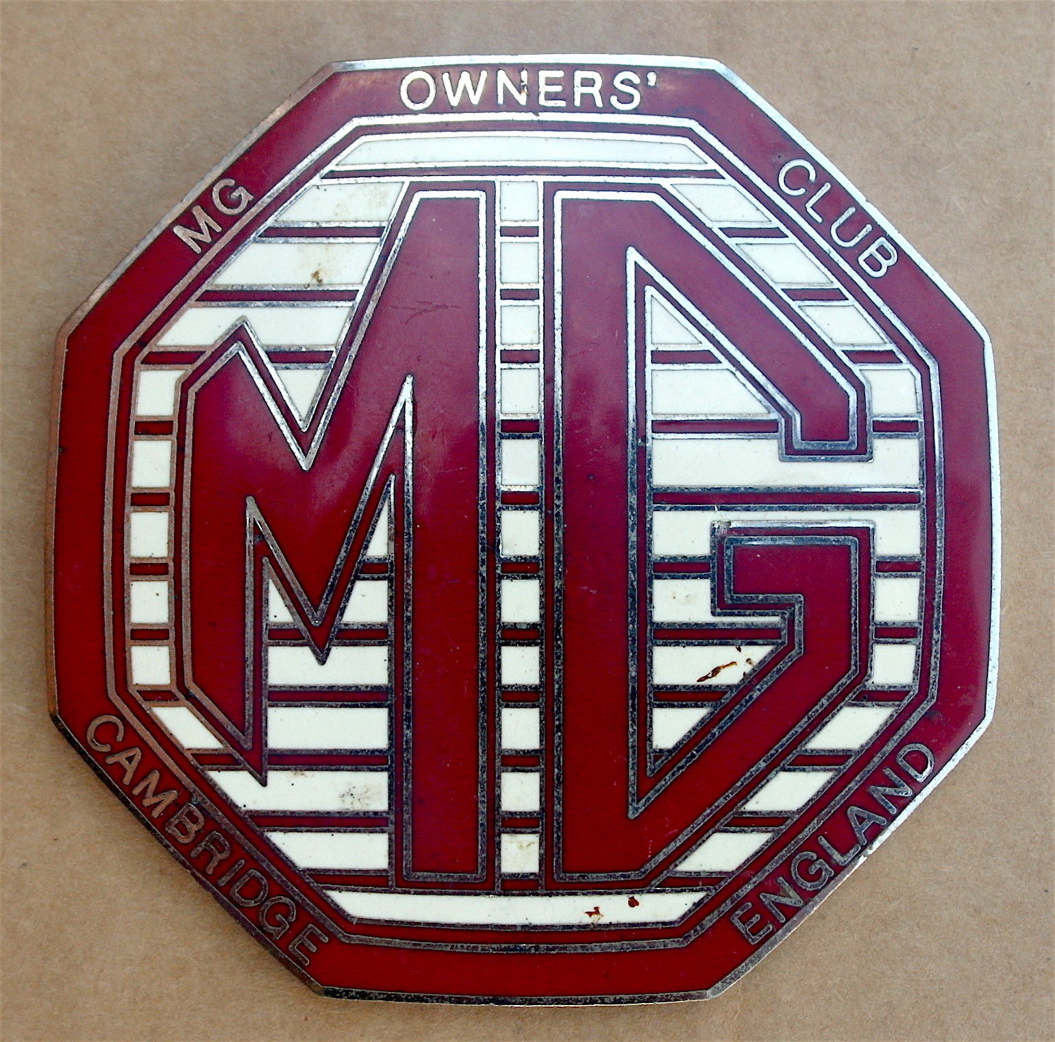 MG